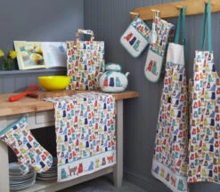 Ulster Weavers Catwalk Lange Pannenlap Katoen 5 Ulster Weavers Catwalk Lange Pannenlap Katoen -Kookwinkel Keuken Verkoopwinkel catwalk lifestyle 6 1 1